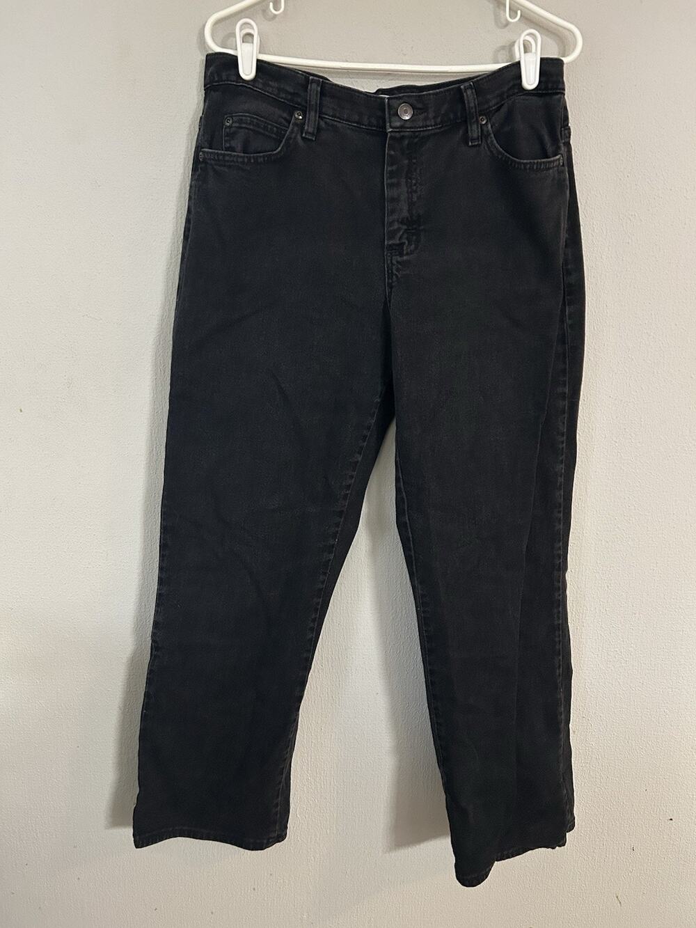 Lee Jeans Womens 10 Short Black Faded Wash Relaxed Straight Leg At The Waist